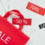 Tag diskon sale 50% dan 70% sebagai contoh strategi sales promotion ritel